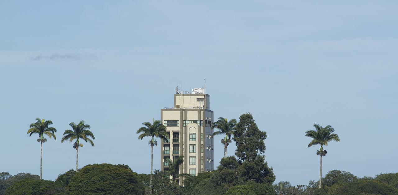 Serema Palace Hotel Lavras Buitenkant foto